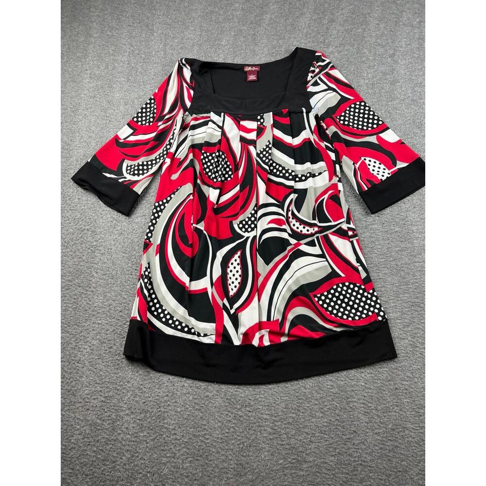Miss‎ Bison Women's Red Black White Patterned Tunic Top Size Small